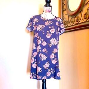 ❗️SALE❗️Forever 21 summer shift in + earrings 🎁